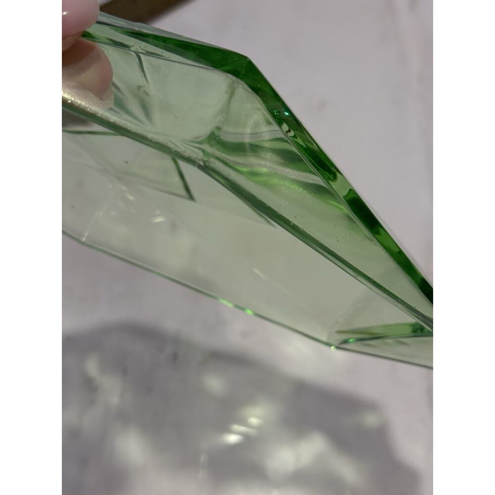 Vintage Art Deco Uranium Glass Divided Relish Dish - "Pyramid" Read - Picture 6 of 8